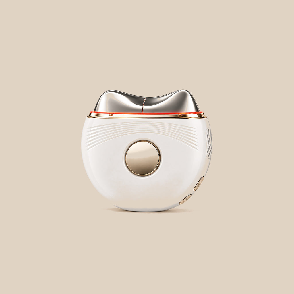 Appareil visage LED et EMS Luenia sur fond beige